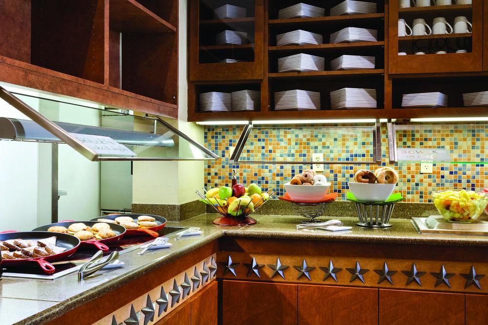 Hotel Hyatt Place Worth Stockyard 3*
